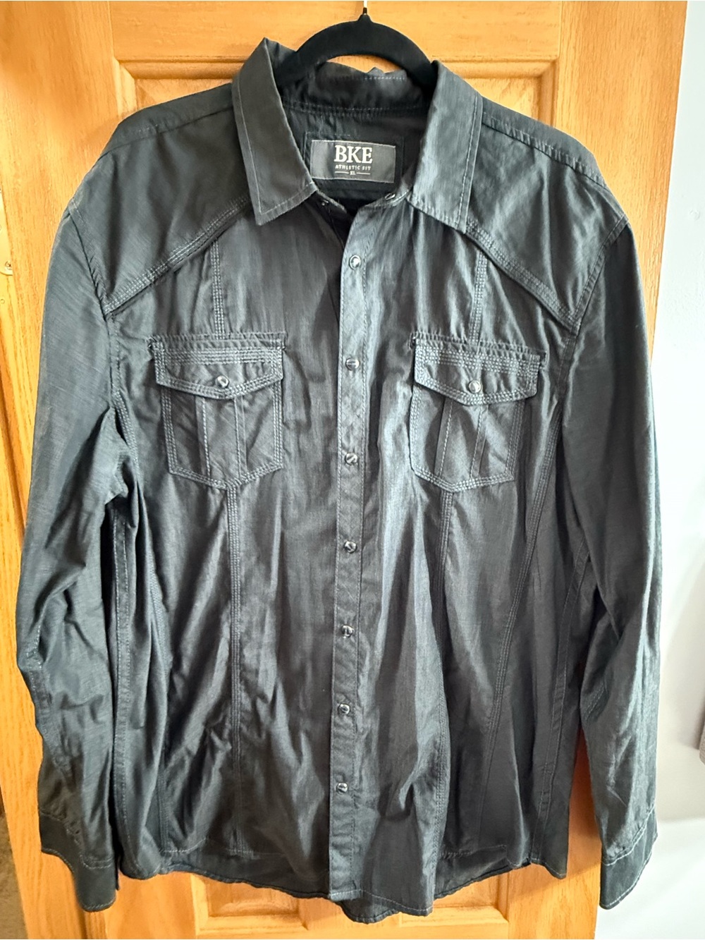 BKE Men's Black Long-Sleeve Button-Up Pearl Snap Shirt